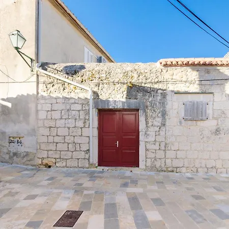 Guest house Marica B 3*